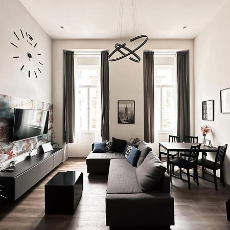 Contemporary Jindrisska Apartment Prag Exterior foto